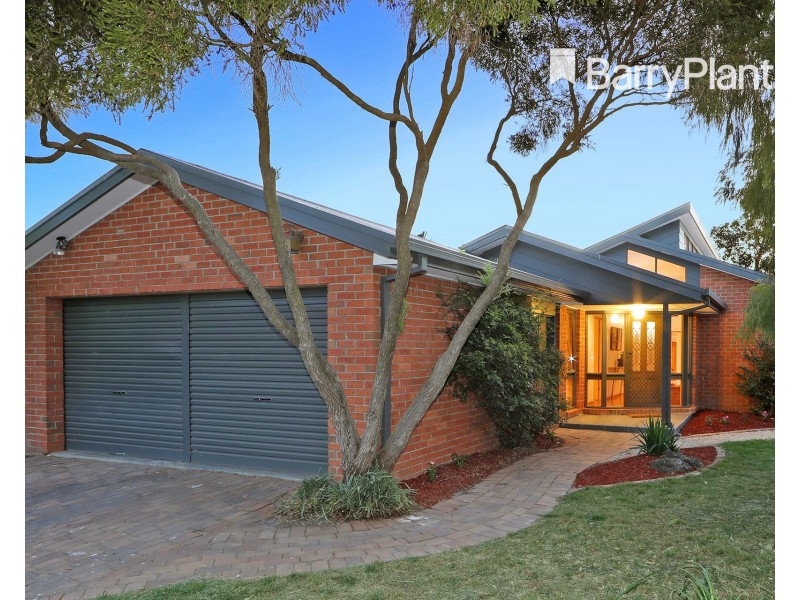 18 Tali Karng Close, Rowville VIC 3178