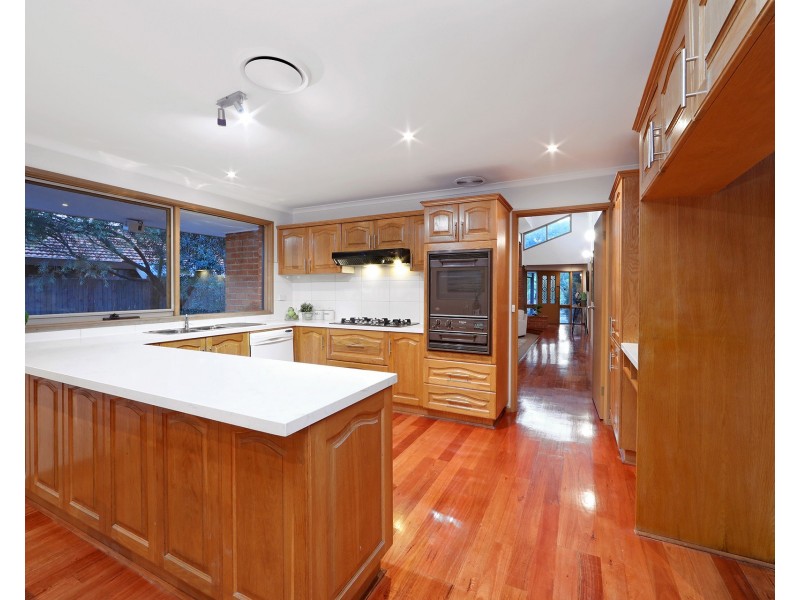 18 Tali Karng Close, Rowville VIC 3178