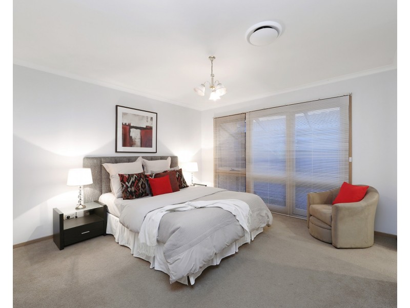 18 Tali Karng Close, Rowville VIC 3178