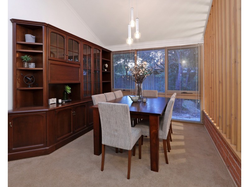 18 Tali Karng Close, Rowville VIC 3178
