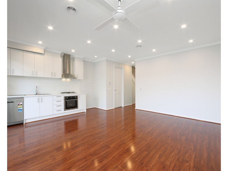 6 Wildflower Place, Kilsyth VIC 3137