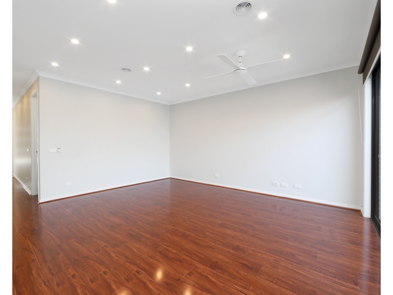 6 Wildflower Place, Kilsyth VIC 3137