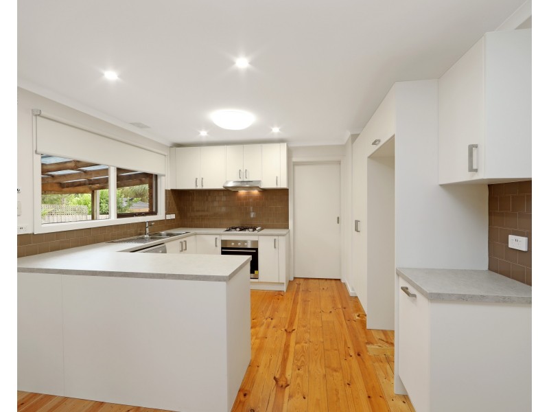 12 Celestial Court, Rowville VIC 3178