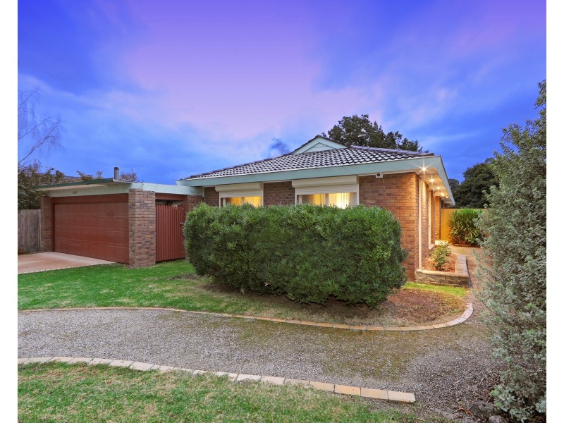 289 Windermere Drive, Ferntree Gully VIC 3156