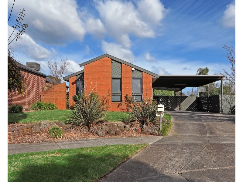 9 Snowgum Close, Rowville VIC 3178