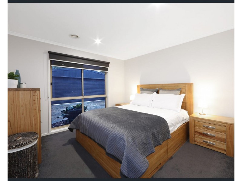 21 Magdalena  Place, Rowville VIC 3178