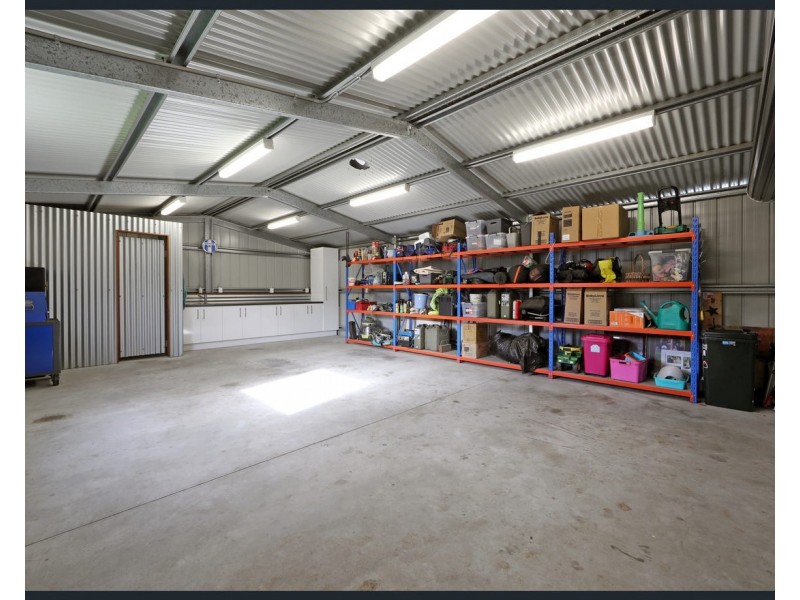 21 Magdalena  Place, Rowville VIC 3178