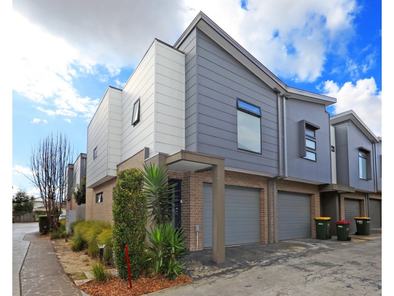 16/29 Stamford  Crescent, Rowville VIC 3178