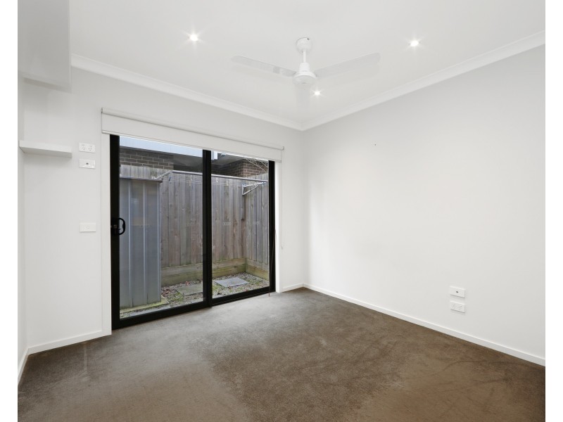 16/29 Stamford  Crescent, Rowville VIC 3178