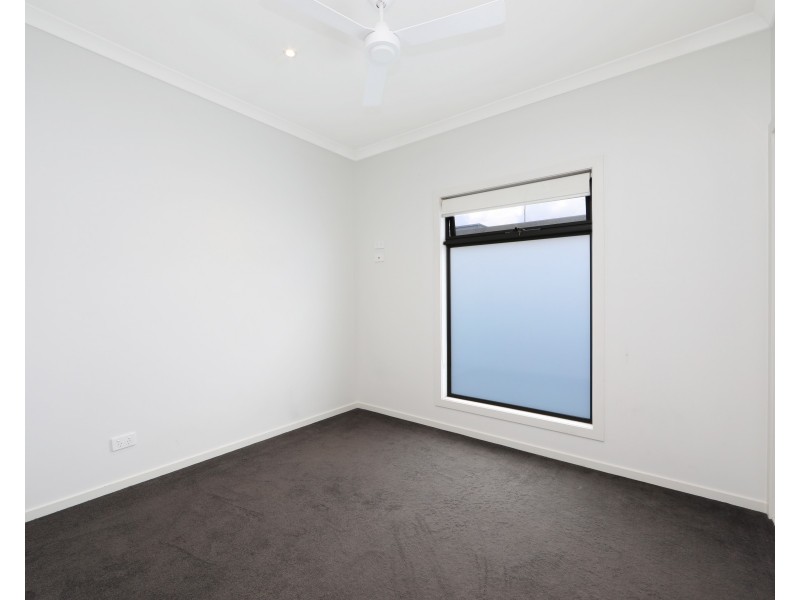 16/29 Stamford  Crescent, Rowville VIC 3178