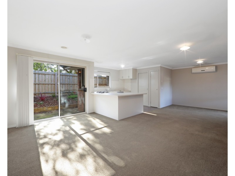 2/74 Willow Avenue, Rowville VIC 3178