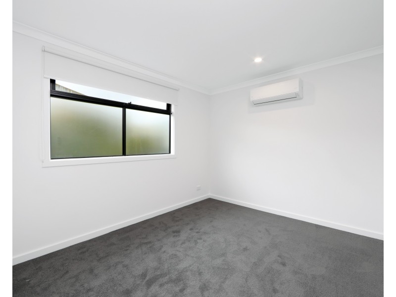 15B White Road, Wantirna South VIC 3152