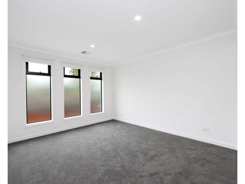 15C White Road, Wantirna South VIC 3152