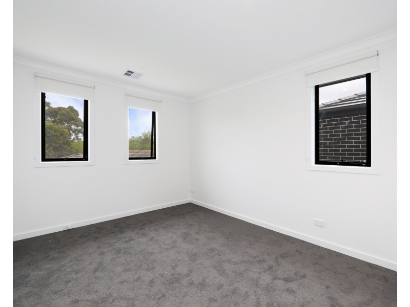 15A White  Road, Wantirna South VIC 3152