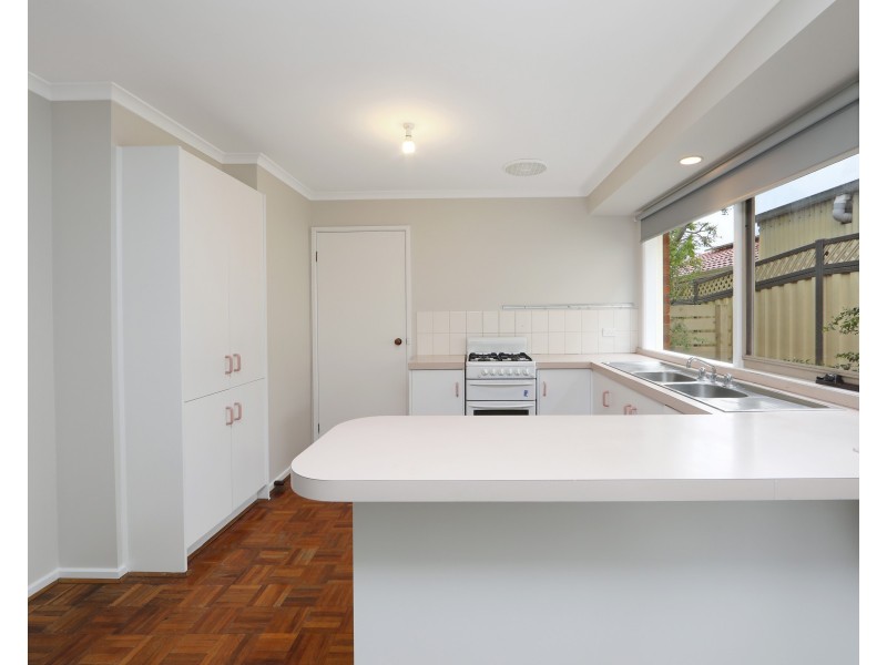 22 Fernlea Avenue, Rowville VIC 3178