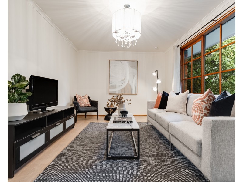 21 Lonsdale Avenue, Rowville VIC 3178