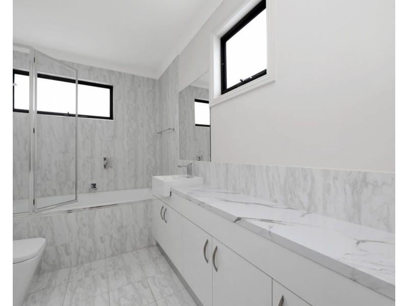 2/12 Gilligans Court, Rowville VIC 3178