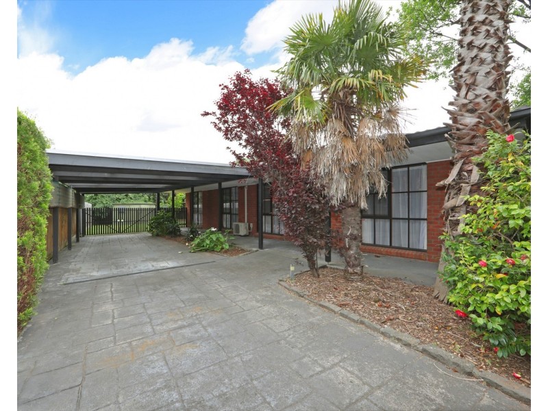4 Winneke Court, Lysterfield VIC 3156