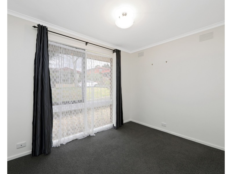 15 Nash Court, Endeavour Hills VIC 3802