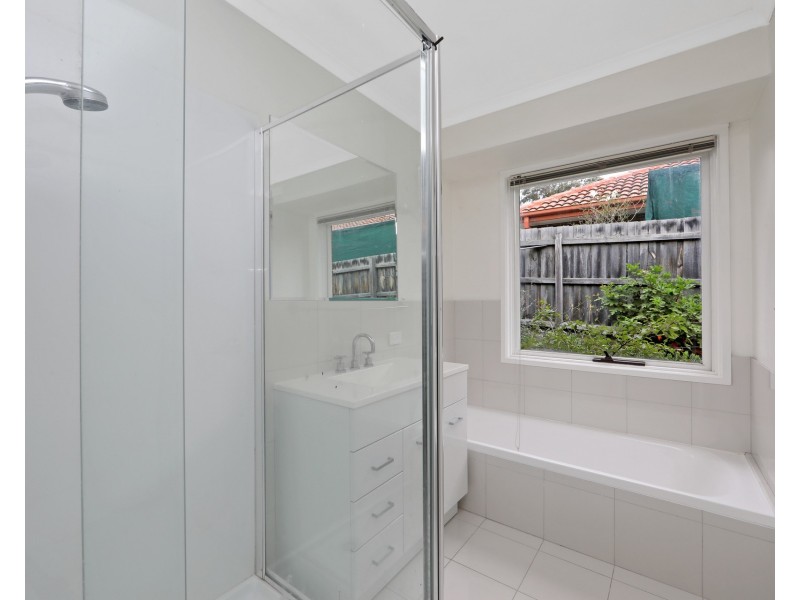 15 Nash Court, Endeavour Hills VIC 3802