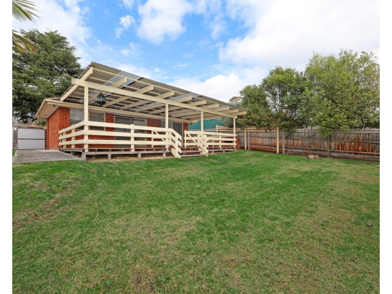 15 Nash Court, Endeavour Hills VIC 3802