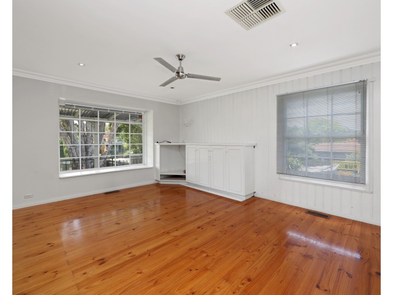 1/45 Bambra  Street, Croydon VIC 3136