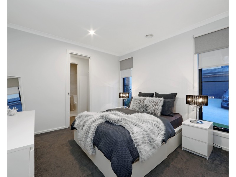 12 Laurina Close, Lysterfield VIC 3156