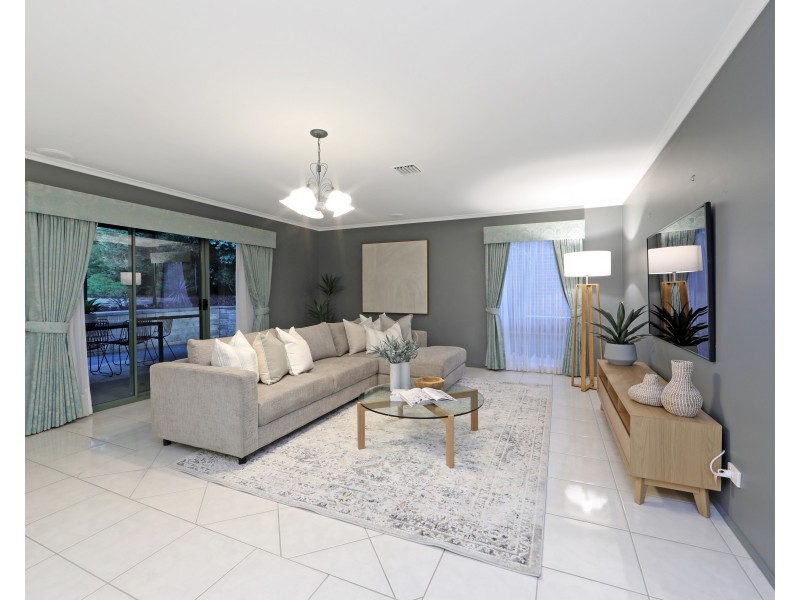 3 Silverdale Close, Rowville VIC 3178