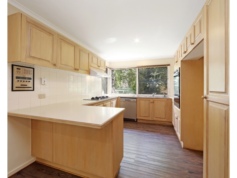 121 Liberty Avenue, Rowville VIC 3178