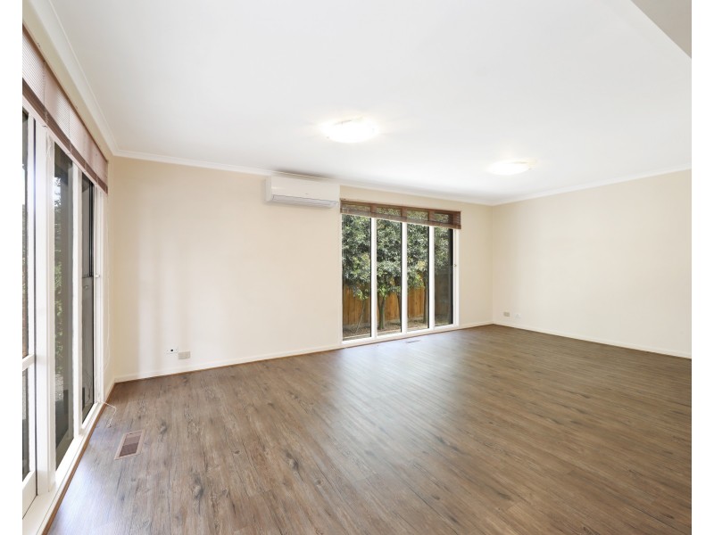 121 Liberty Avenue, Rowville VIC 3178