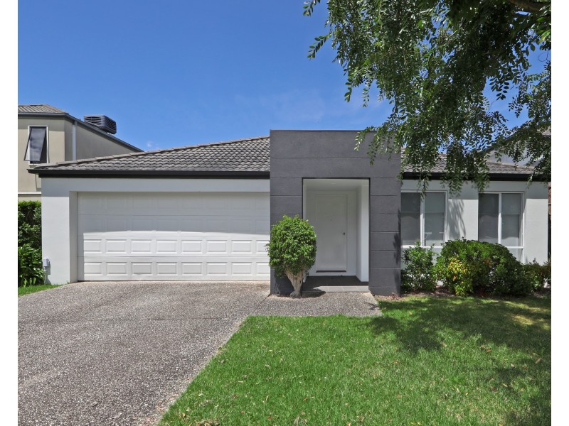 47 Sovereign Manors Crescent, Rowville VIC 3178