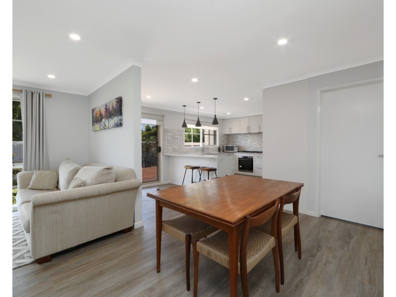 14 Eyre Close, Rowville VIC 3178