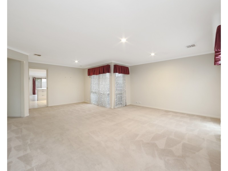 50 Trisha Drive, Rowville VIC 3178