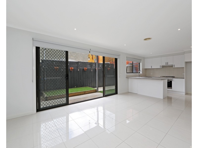3/10 Wyuna Street, Ferntree Gully VIC 3156