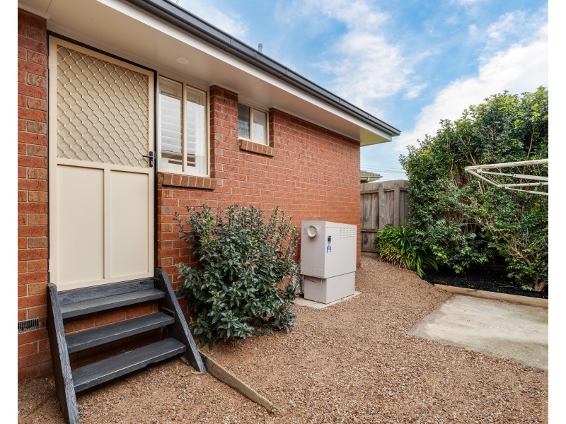 1/11 Lakeview Avenue, Rowville VIC 3178