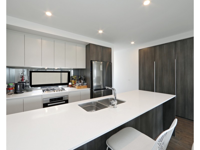 3 Gahnia Walk, Rowville VIC 3178