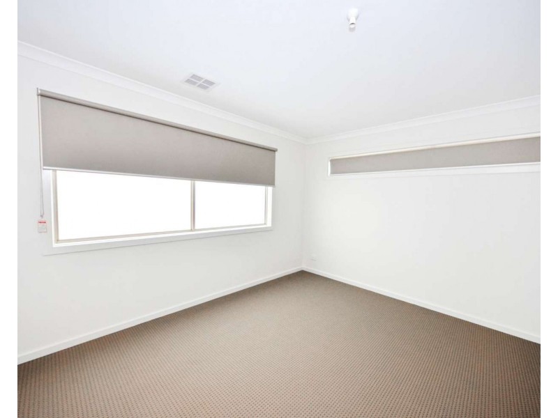 2/1338 Stud Road, Rowville VIC 3178