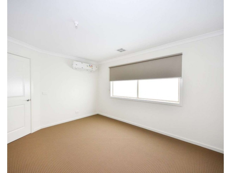 2/1338 Stud Road, Rowville VIC 3178