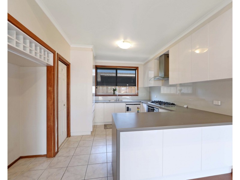 15 Neerim Court, Rowville VIC 3178