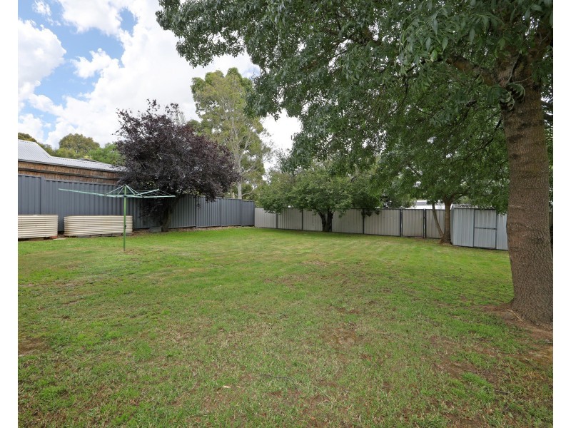 3 Metcalf Crescent, Rowville VIC 3178