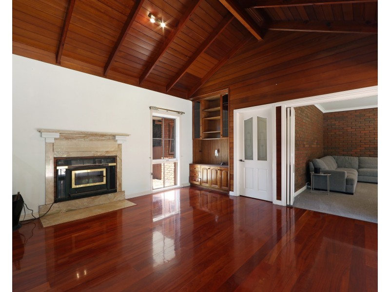 9 Timbertop Drive, Rowville VIC 3178