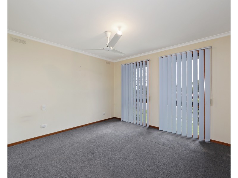 17 Kedleston Way, Rowville VIC 3178