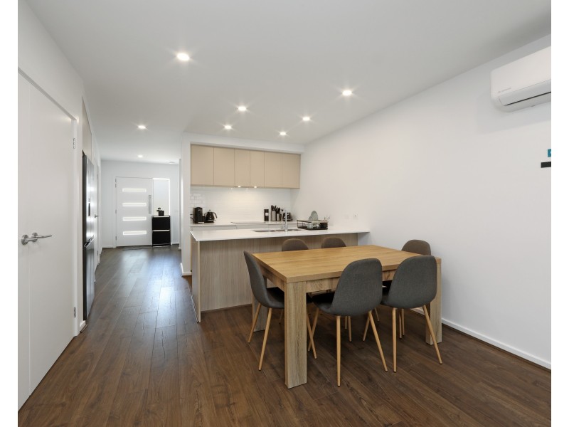 33 Barak Way, Rowville VIC 3178