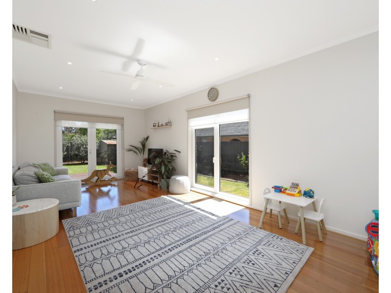 1 Barbican Court, Rowville VIC 3178