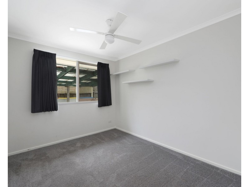 20 Gullquist  Way, Pakenham VIC 3810