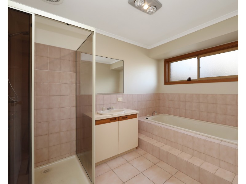 4 Tali Karng Close, Rowville VIC 3178