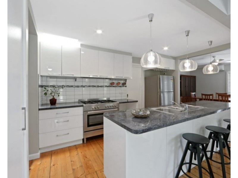 18 Albert Avenue, Boronia VIC 3155