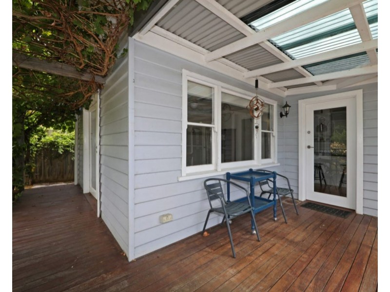 18 Albert Avenue, Boronia VIC 3155