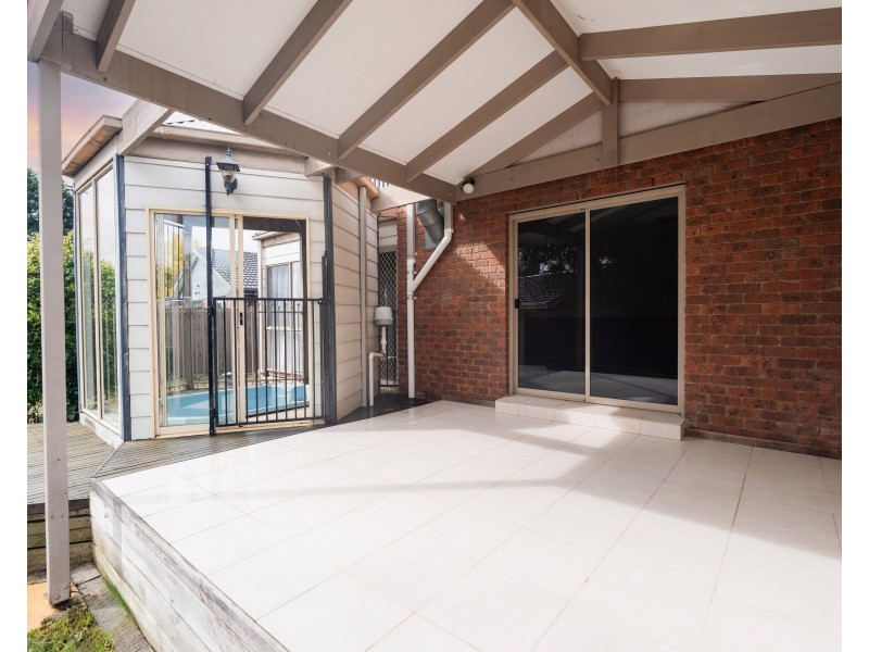17 Colorado Crescent, Rowville VIC 3178
