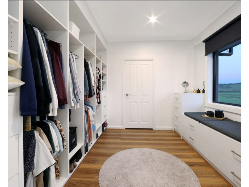 403 Lysterfield Road, Lysterfield VIC 3156